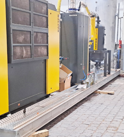 Druckluftanlage auf Stahlplattform